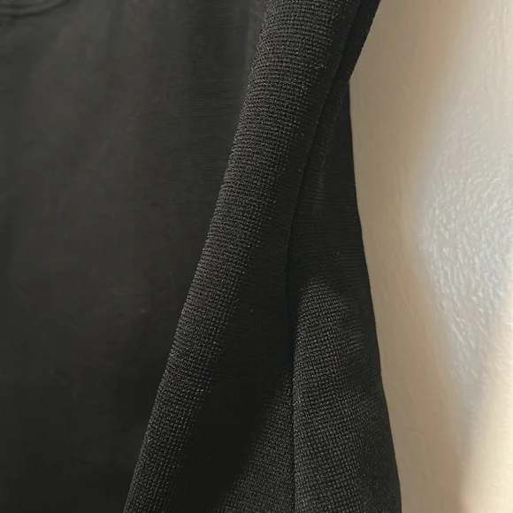 Aritzia Black Mini Dress - Picture 4 of 9